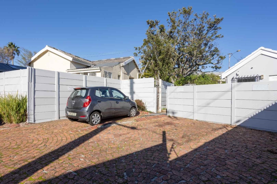 2 Bedroom Property for Sale in Rondebosch Village Western Cape